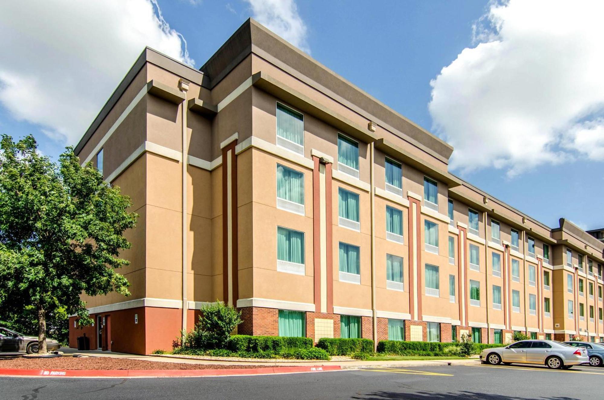 Comfort - Rogers 2* Bentonville