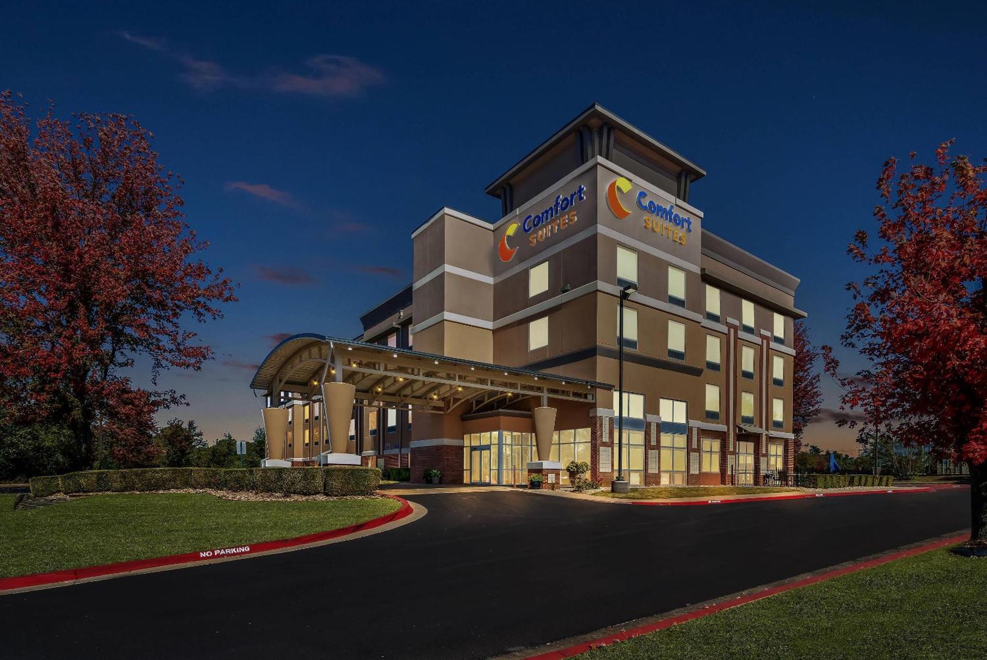 Hotel Comfort - Rogers